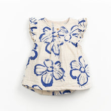 將圖片載入圖庫檢視器 Play Up - 寬版上衣 (藍花) 只剩36月