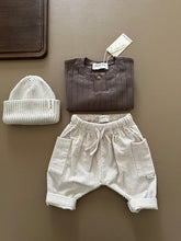 Load image into Gallery viewer, Guapoo - 燈心絨長褲 Creamy Silk