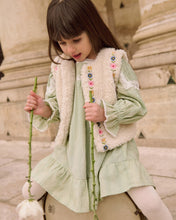 將圖片載入圖庫檢視器 Louise Misha - Laureline 薄荷綠方領蕾絲洋裝 2-5Y