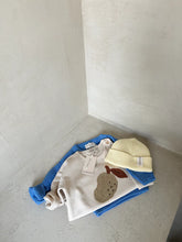 Load image into Gallery viewer, Guapoo - Oat Sweater | Sweet Like Mango