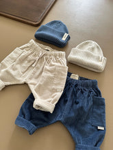 Load image into Gallery viewer, Guapoo - 燈心絨長褲 Creamy Silk