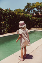 將圖片載入圖庫檢視器 Louise Misha - 米白色刺繡洋裝 (2-6Y)