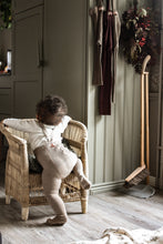 Load image into Gallery viewer, Silly Silas - Footed Tights (Peanut Blend)