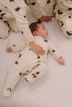 Load image into Gallery viewer, Studio Boheme - Chubby Pajama (Christmas)