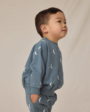 Load image into Gallery viewer, Quincy Mae - Relaxed Fleece Sweater + Pant Set (Silver Moons)