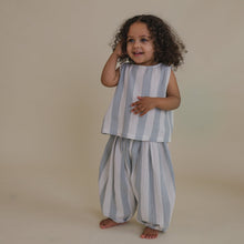 Load image into Gallery viewer, Organic Zoo - Sardine Stripes Resort Top 4-5Y