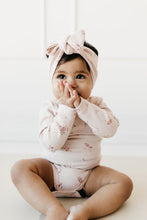 Load image into Gallery viewer, Jamie Kay - Fine Rib Headband (Petite Fleur Soft Peony)