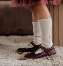 Load image into Gallery viewer, PETIT NORD - Low T-Bar Flower (Burgandy)