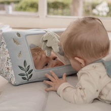 Load image into Gallery viewer, Little Dutch - 新生兒俯臥玩具 (Forest Friends)