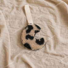 Load image into Gallery viewer, Leopard Moon Sherpa Pacifier Clip