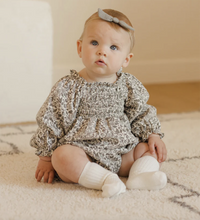 將圖片載入圖庫檢視器 Quincy Mae - 泡泡袖包屁衣 (Green Garden)