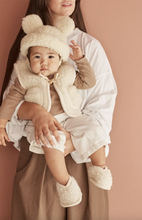 Load image into Gallery viewer, Binibamba - 美利奴羊毛背心 (牛奶色)