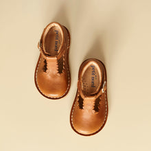 Load image into Gallery viewer, PETIT NORD - T-Bar Scallop (Cognac)