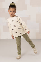 Load image into Gallery viewer, Studio Boheme - Lala T-Shirt (Ecru/Blackberries)