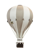 將圖片載入圖庫檢視器 Hot air balloon model with striped design on a white background