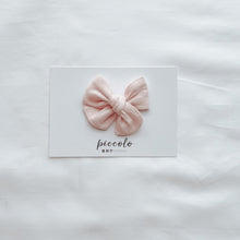 Load image into Gallery viewer, Pale Pink 蝴蝶結髮帶