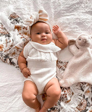 Load image into Gallery viewer, Lamb Hoochy Coochy