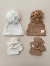 Load image into Gallery viewer, Booties - Milk