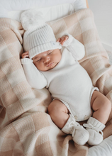 Load image into Gallery viewer, Booties - Milk