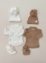 Load image into Gallery viewer, Booties - Milk