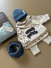 Load image into Gallery viewer, Guapoo - 衛衣 Mini Plums (現貨)
