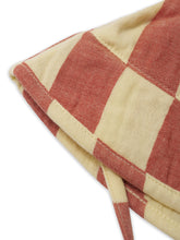 Load image into Gallery viewer, Organic Zoo - Tomato Stripes Bucket Sun Hat
