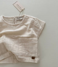 Load image into Gallery viewer, Guapoo - Muslin T-Shirt | Oat
