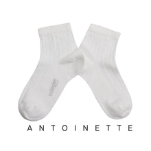 Load image into Gallery viewer, [預購] Collegien | Antoinette - Lightweight Pointelle Socks - Snow White
