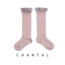 Load image into Gallery viewer, Collegien | Chantal -Ribbed Socks with Leopard Hearts - Old Rose
