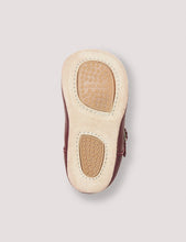 Load image into Gallery viewer, PETIT NORD - Baby Scallop T-Bar (Plum)
