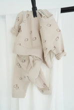 Load image into Gallery viewer, Guapoo - 燕麥衛衣 (檸檬)
