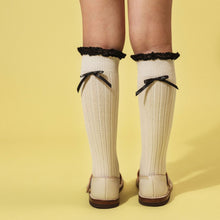 Load image into Gallery viewer, [預購] Collegien | Domitille - Ribbed Knee Socks with Bow - Lamb
