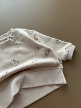 Load image into Gallery viewer, Guapoo - 燕麥衛衣 (檸檬)
