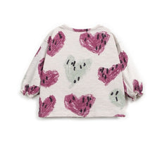 將圖片載入圖庫檢視器 Baby onesie with pink and gray heart pattern on a white background
