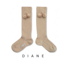 將圖片載入圖庫檢視器 Collegien | Diane - Ribbed Knee Socks with Pom Poms - Sable
