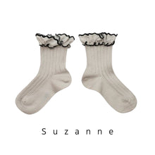 Load image into Gallery viewer, Collegien | Suzanne (Pearl Grey)
