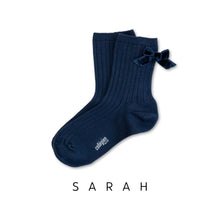 將圖片載入圖庫檢視器 [預購] Collegien | Sarah- Ribbed Ankle Socks with Velvet Bow - Starry Night
