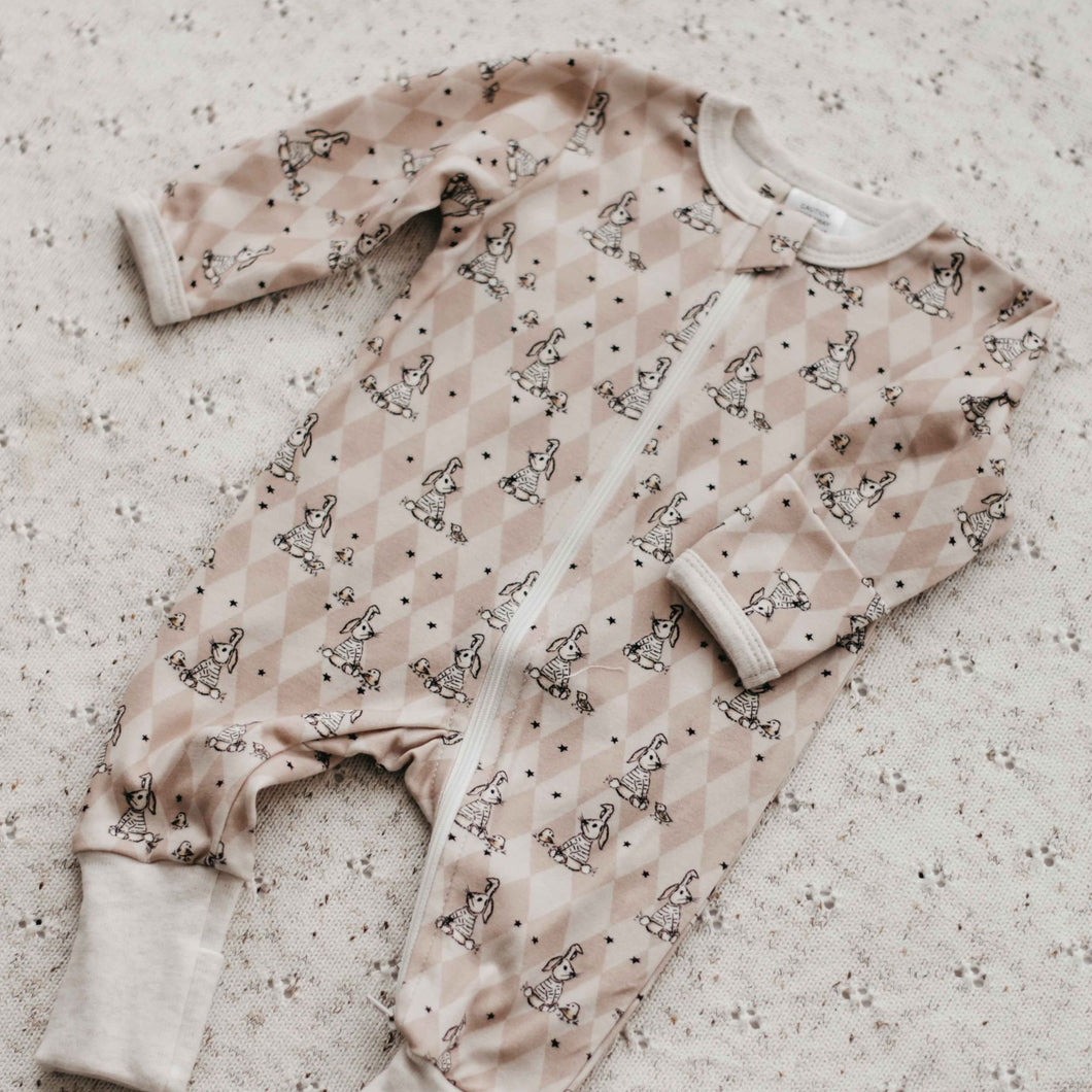 Little Bunnies on Diamond Pattern Zip Suit 2Y