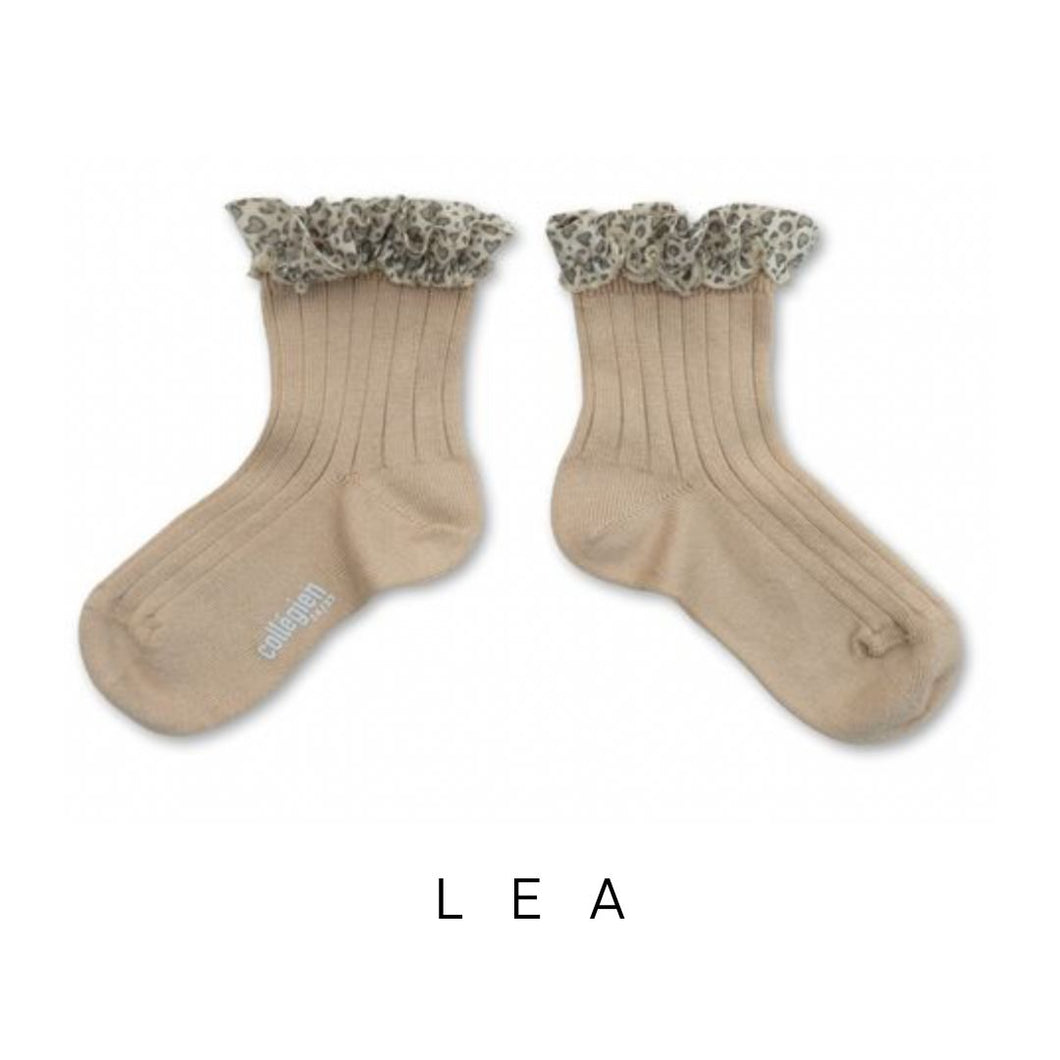 Collegien | Lea - Ribbed Socks with Leopard Hearts - Sable