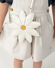 Load image into Gallery viewer, Donsje - Toto Purse (Daisy)
