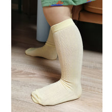 Load image into Gallery viewer, [預購] Collegien | Anais - Lightweight Pointelle Knee Socks (Lamb)
