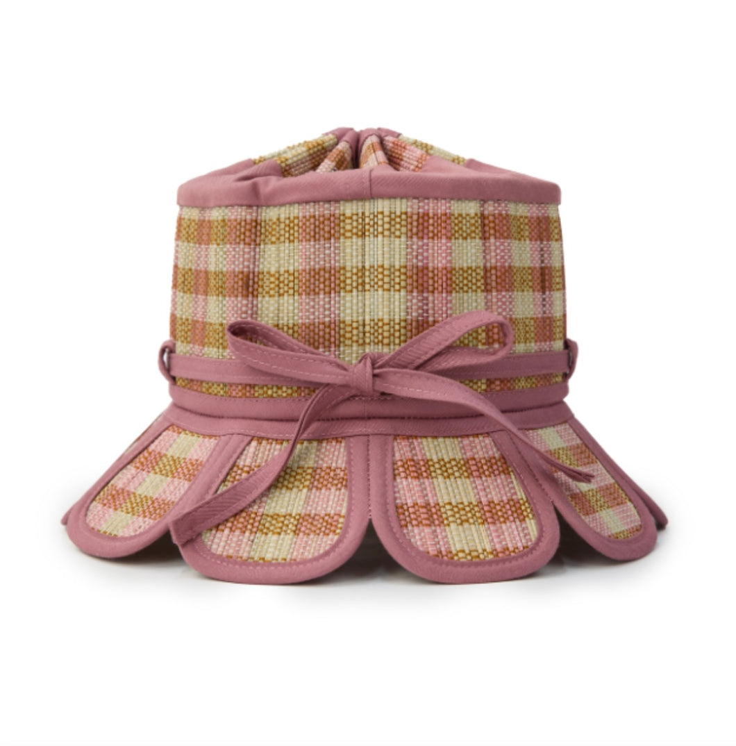 Lorna Murray - Scallop Child Hat (Bartolome Beach Island)