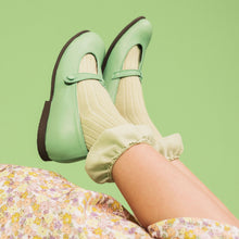 將圖片載入圖庫檢視器 [預購] Collegien | Ludivine - Ribbed Ankle Socks with Ruffle (Snow White)
