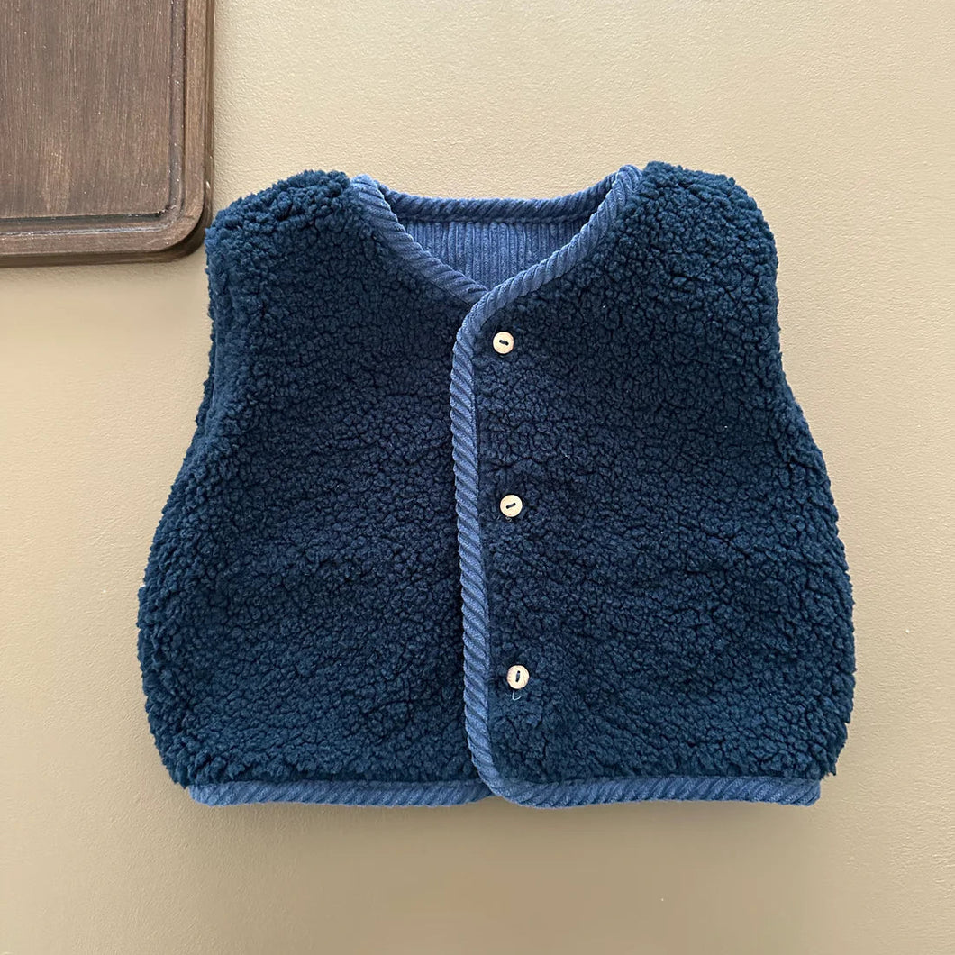 [預購] Guapoo - 可反穿燈心絨/泰迪熊背心 (Deep Blue)