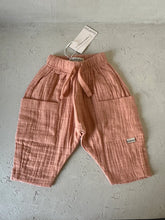 Load image into Gallery viewer, Guapoo - Muslin Pants Dusty Coral
