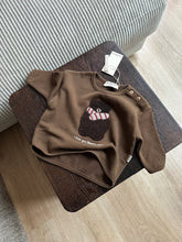Load image into Gallery viewer, [預購] Guapoo - Brown Bear Sweater
