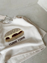 Load image into Gallery viewer, Guapoo - Burger Sweater
