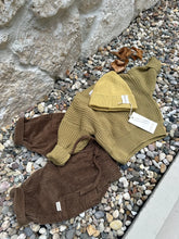 Load image into Gallery viewer, Guapoo - Corduroy Pants Wood
