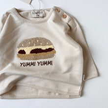 Load image into Gallery viewer, Guapoo - Burger Sweater
