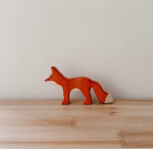 Load image into Gallery viewer, Holztiger - Fox, standing (狐狸，站立)
